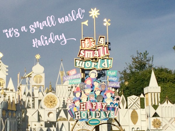 Disney-Holidays-Small-World