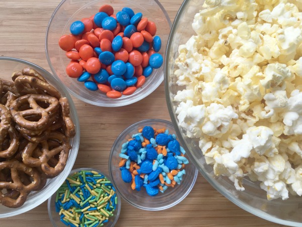 finding-dory-snack-mix-ingredients