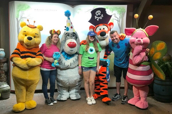mickeys-not-so-scary-halloween-party-us-with-pooh-and-friends