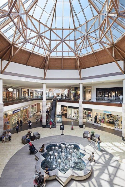 brea-mall-inside