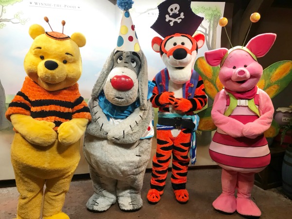 mickeys-not-so-scary-halloween-party-pooh-and-friends