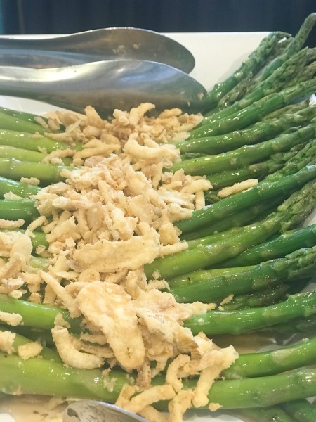 dining-with-orcas-asparagus