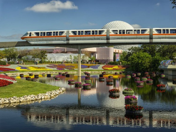 epcot-flower-and-garden-monorail